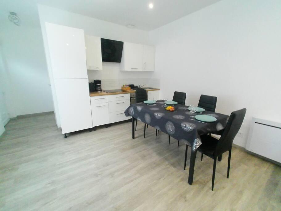 *Douceur Des Tropiques*Parisis Apartment Argenteuil Luaran gambar