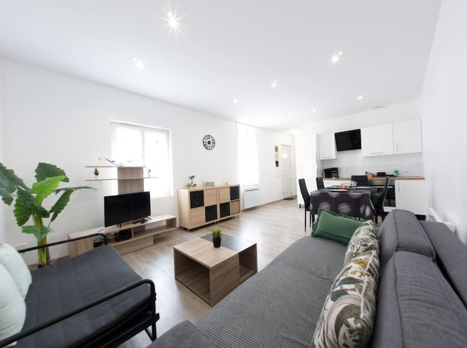 *Douceur Des Tropiques*Parisis Apartment Argenteuil Luaran gambar