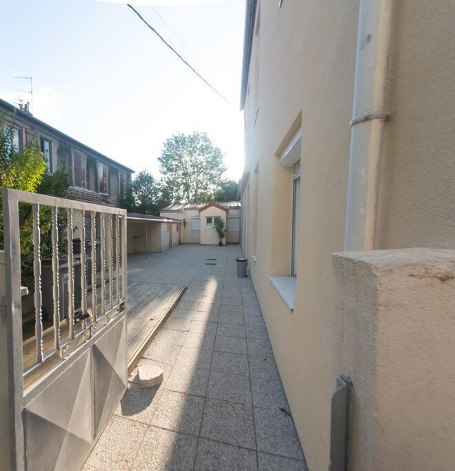 *Douceur Des Tropiques*Parisis Apartment Argenteuil Luaran gambar
